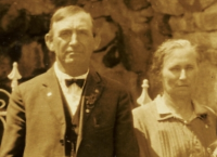 1928JohnMarySHoerth.jpg, 200*145